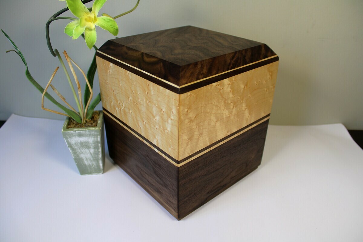 Black Walnut & Bird's Eye Maple Black Walnut & Bird's Eye Maple